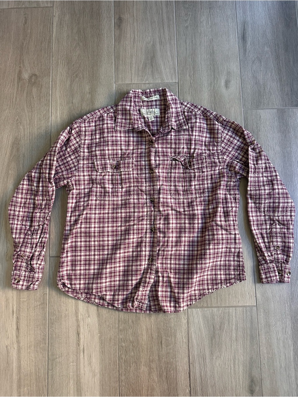 Cabela's women's Plaid Button-Down Shirt - Maroon & White